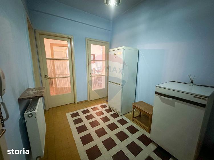 Apartament cu 3 camere în Centrul Istoric