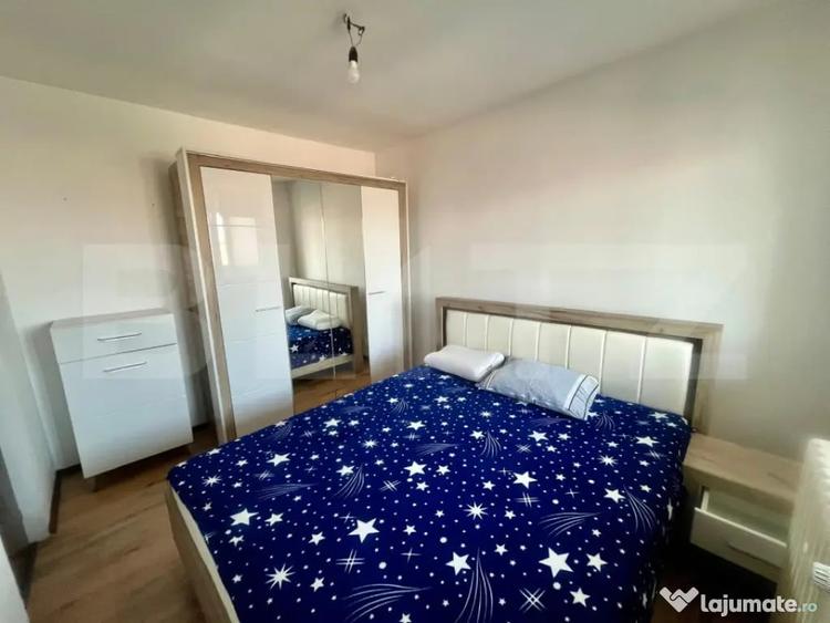 Apartament cu 3 camere semidecomandat în Rogerius