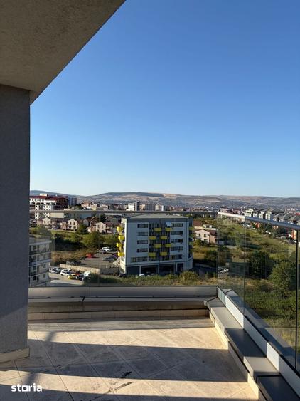 Apartament cu 3 camere în Bună Ziua