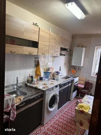 Apartament cu 4 camere decomandat în Mărăști