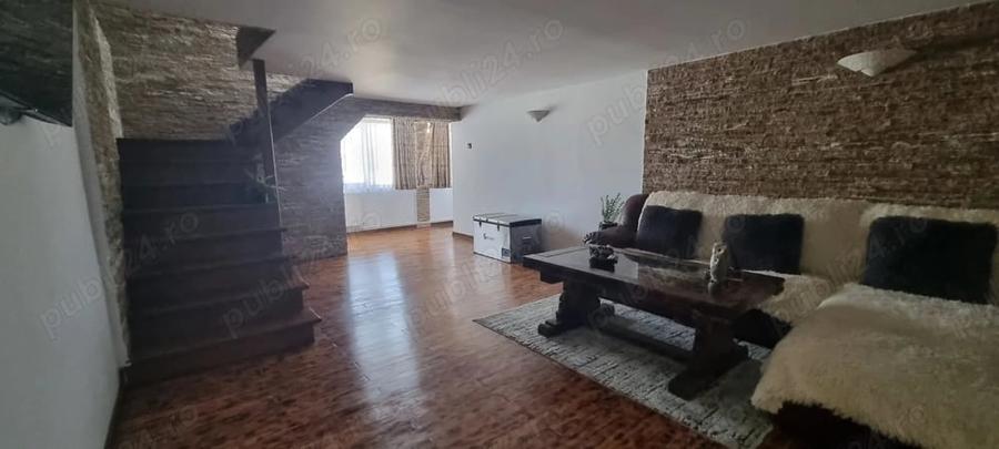 Casă cu 6 camere cu Teren 450 Mp în Geamăna