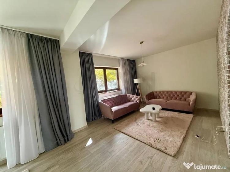 Casă cu 2 camere cu Teren 300 Mp în Doamna Ghica