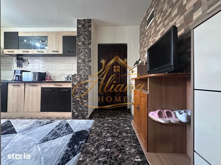 Apartament cu 2 camere semidecomandat în Central