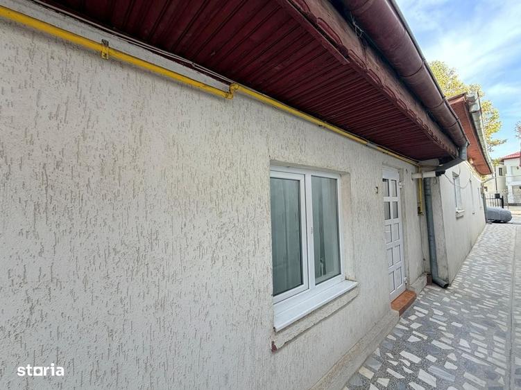 Casă cu 4 camere în Uiești