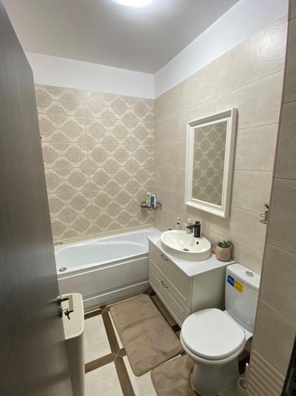 Apartament cu 2 camere decomandat în Exterior Vest