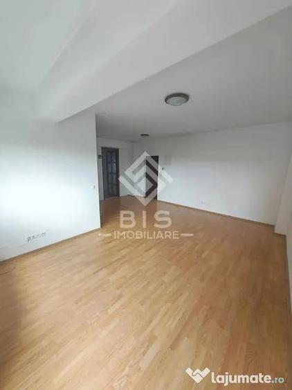 Apartament cu 2 camere decomandat în Sud