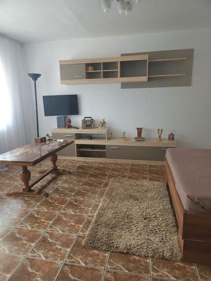 Apartament cu 2 camere decomandat în Ultracentral