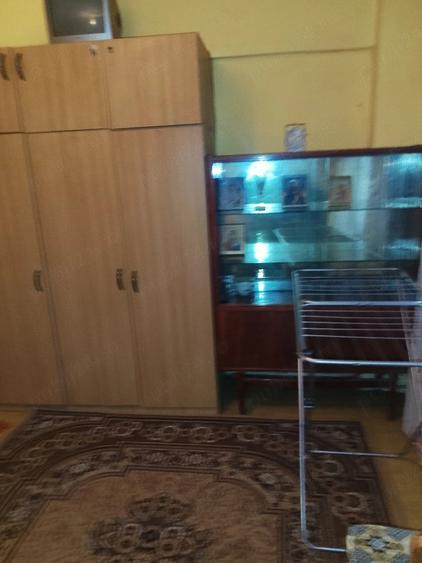 Garsonieră decomandată în Central