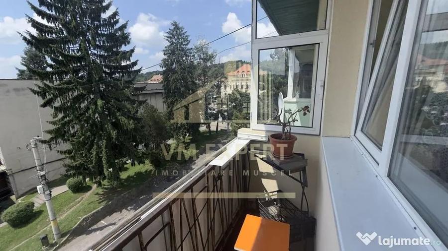 Apartament cu 2 camere decomandat în Sud