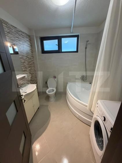 Apartament cu 3 camere decomandat, mobilat în Mircea cel Bătrân
