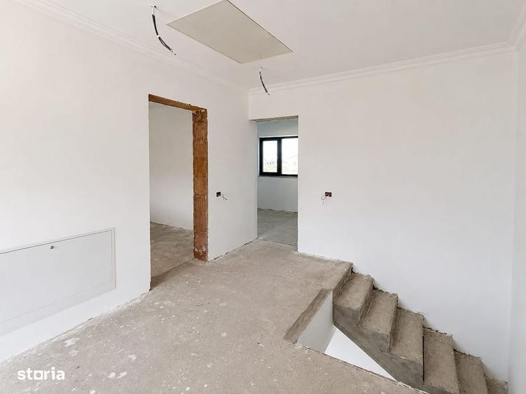 Casă cu 3 camere în Cristian