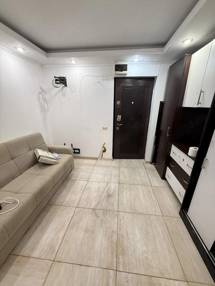 Garsonieră decomandată în Baicului