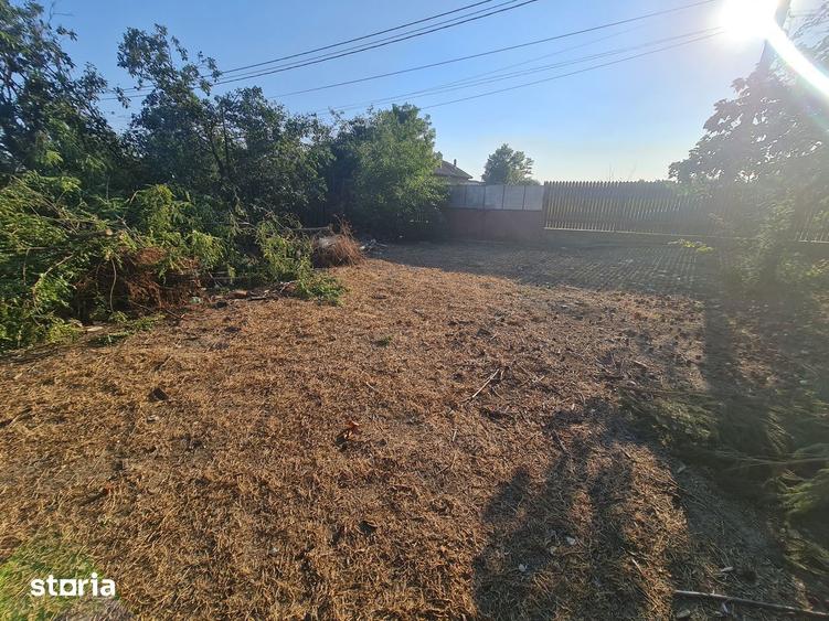 Casă cu 3 camere cu Teren 3200 Mp în Ceamurlia de Jos