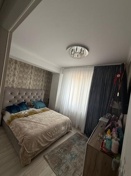Apartament cu 3 camere decomandat, mobilat în Chiajna