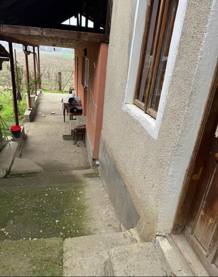 Casă individuală cu 5 camere cu Teren 1100 Mp în Văgiulești