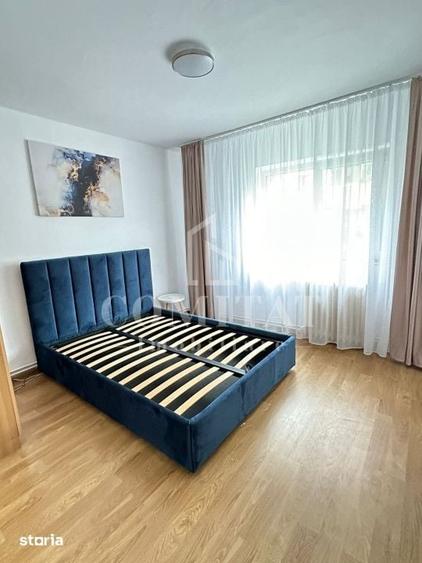 Apartament cu 4 camere în Între Lacuri