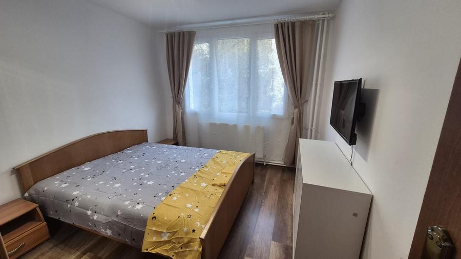 Apartament cu 2 camere decomandat în Narcisa