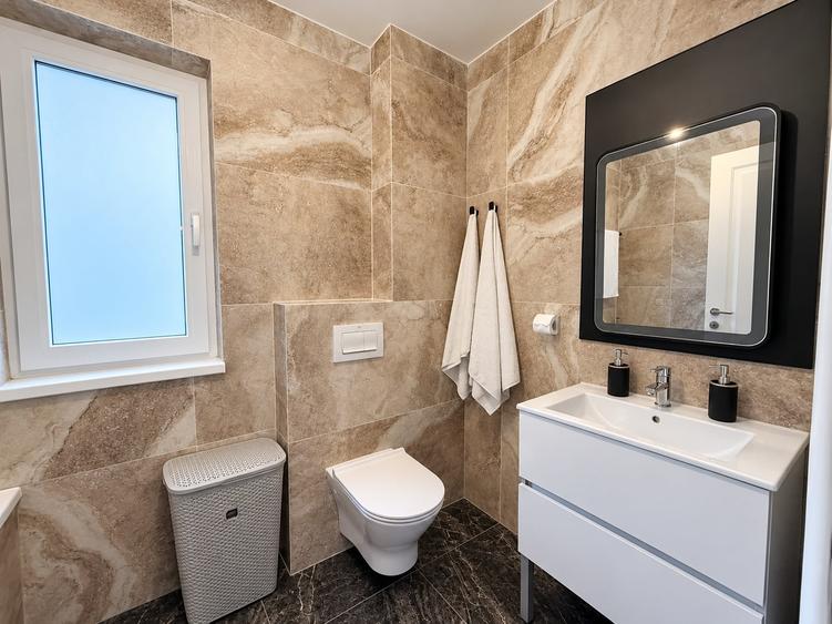 Apartament cu 2 camere, mobilat în Frumoasa