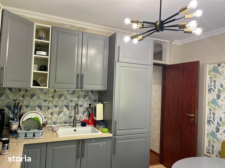 Apartament cu 2 camere decomandat în Domenii