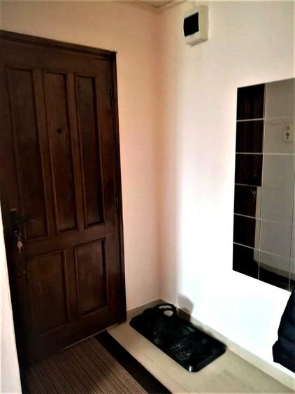 Apartament cu 2 camere decomandat în Tolstoi