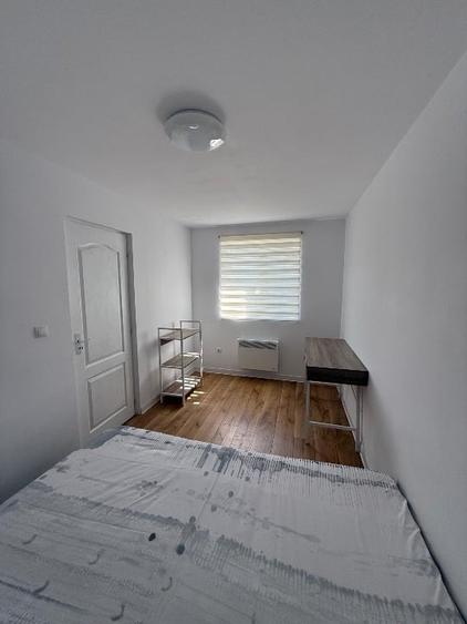 Apartament cu 2 camere semidecomandat, mobilat în Micro 14