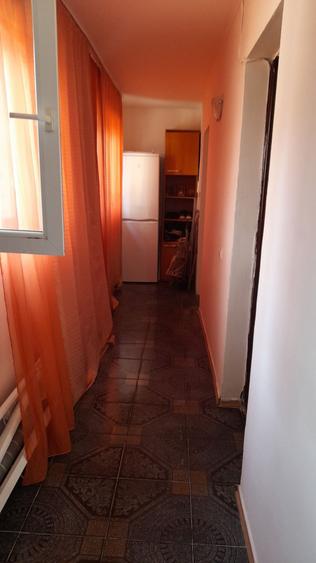 Casă cu 2 camere cu Teren 50 Mp în Vitan