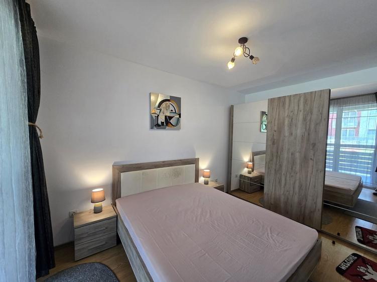 Apartament cu 2 camere decomandat în Central