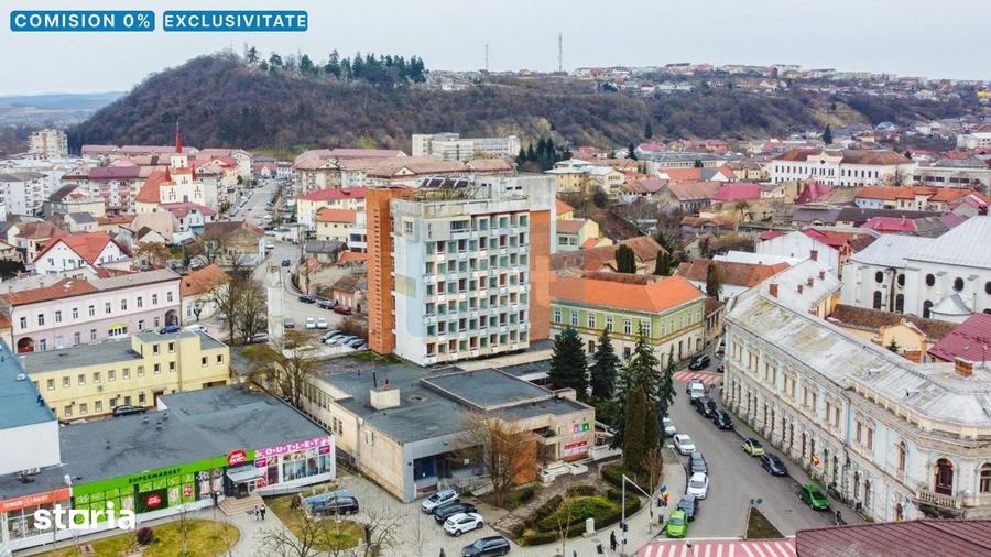 Casă cu Teren 3590 Mp în Central