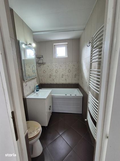 Apartament cu 4 camere în Central