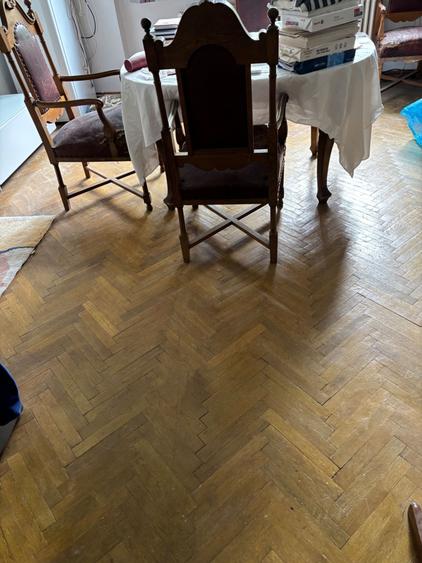 Apartament cu 4 camere în Central