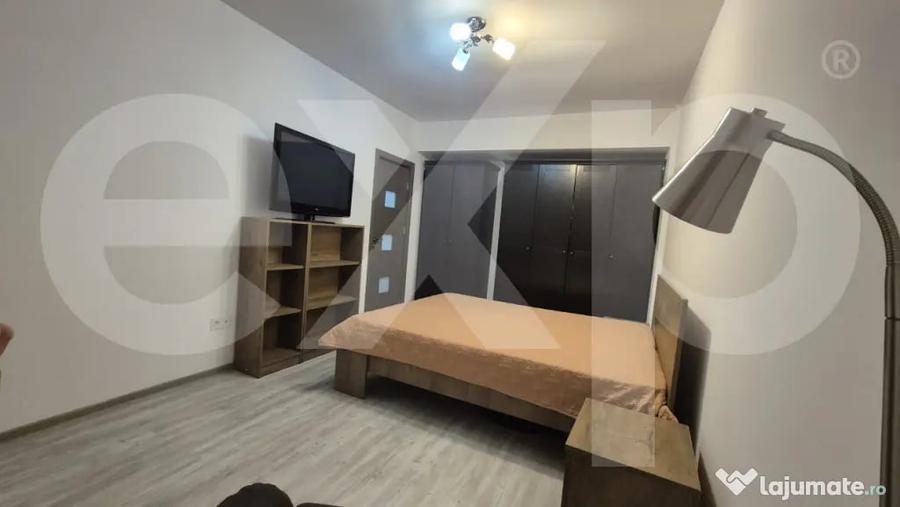Apartament cu 2 camere decomandat în Trivale