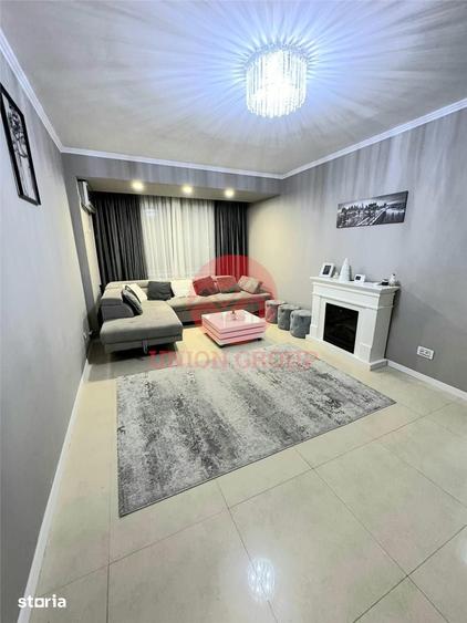 Apartament cu 4 camere în Tomis Nord
