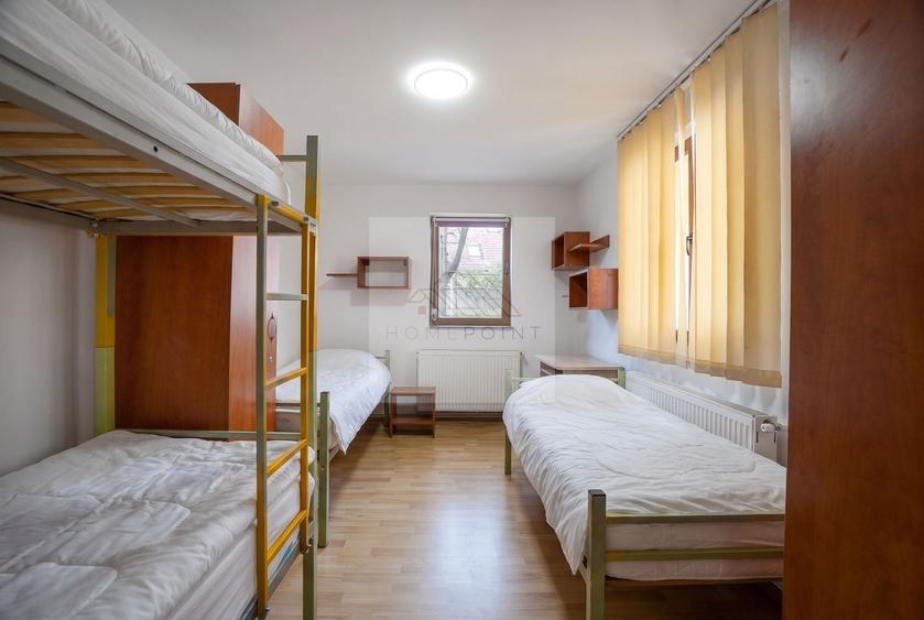 Casă individuală cu 2 camere cu Canalizare în Centrul Istoric