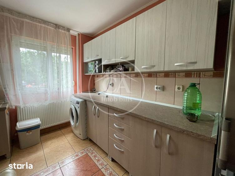 Apartament cu 3 camere decomandat în Sânmartin