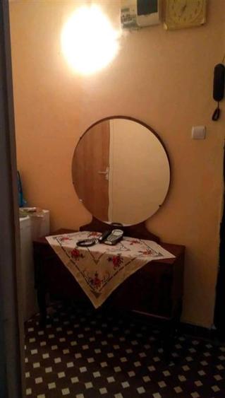 Apartament cu 2 camere decomandat în Berceni