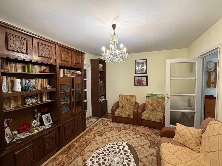 Apartament mobilat semidecomandat confort 1 central et4 gata de mutat - 3