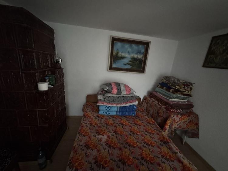 Casă cu 2 camere în Șerbănești