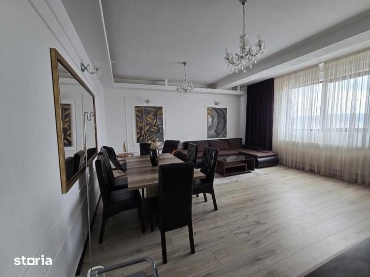 Apartament cu 3 camere în Cetate