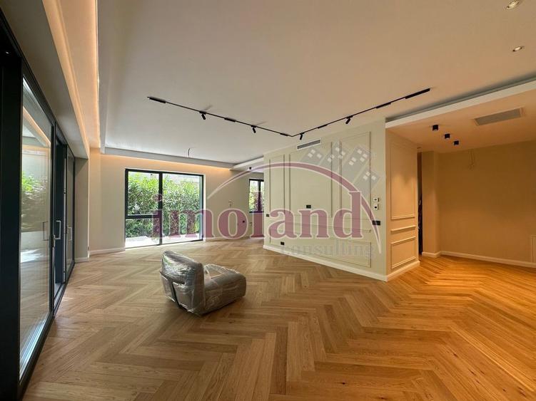 Apartament cu 3 camere decomandat în Floreasca