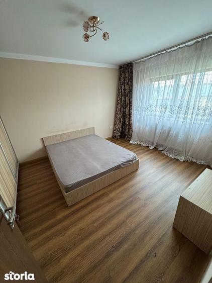 Apartament 1 camera decomandat 36mp - loc de parcare - etaj 2/3 - 4
