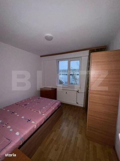 Apartament cu 3 camere semidecomandat, mobilat în Giurgiului