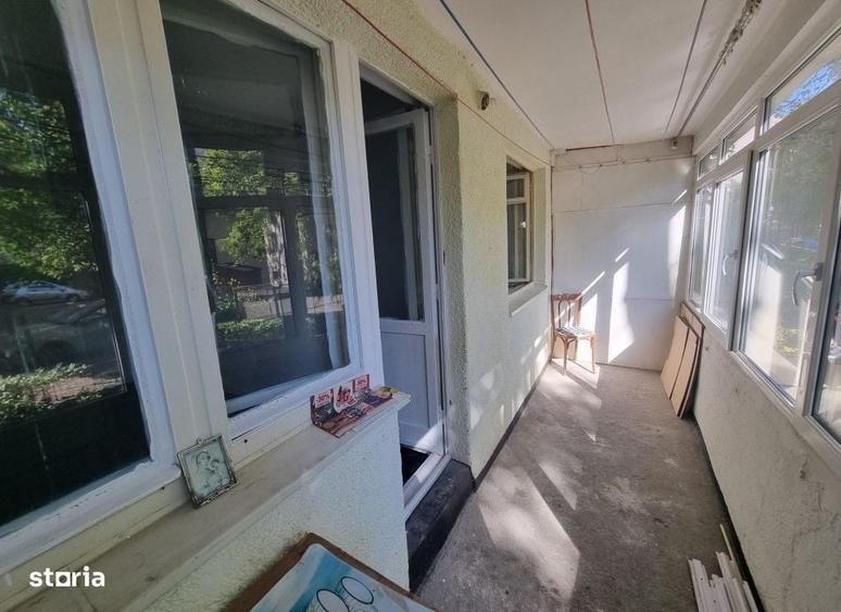Apartament cu 2 camere semidecomandat în Tătărași