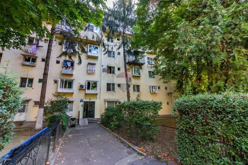 Apartament cu 2 camere decomandat, mobilat în P-ța Reșița