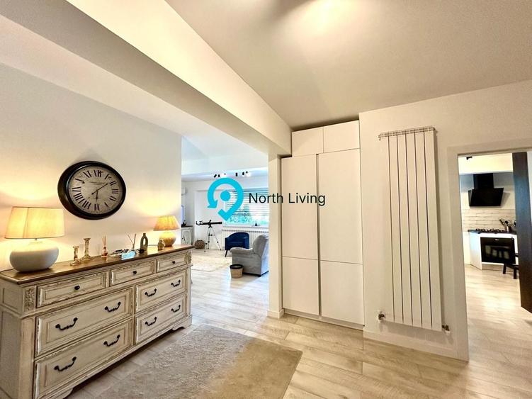 Penthouse cu 3 camere decomandat, mobilat în Titan