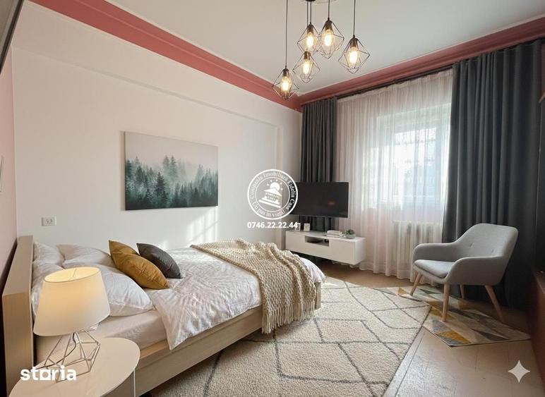 Apartament 3 camere de vanzare Centru - 12
