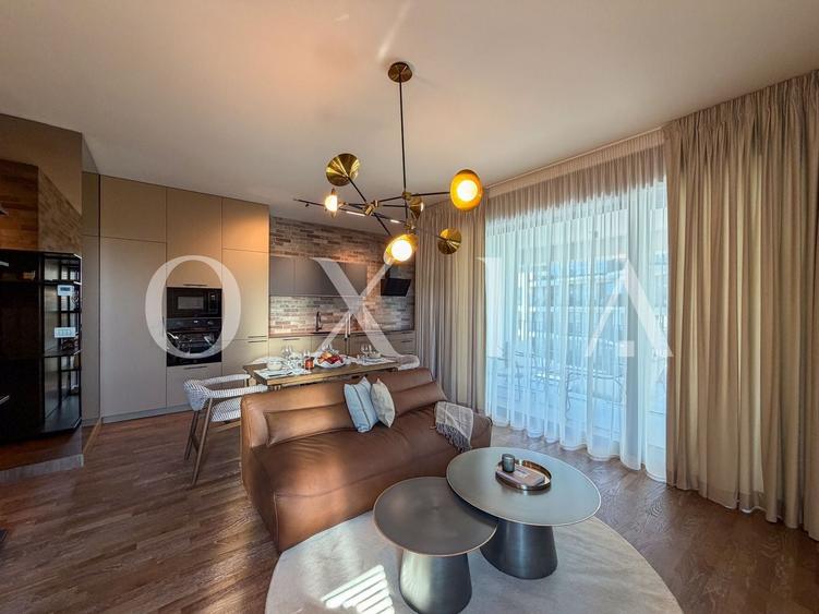 Apartament cu 3 camere semidecomandat, mobilat în Semicentral