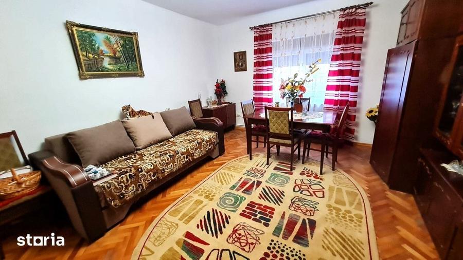 Casă decomandat cu Teren 530 Mp în Chirpăr