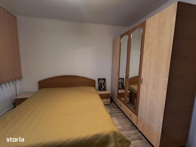 Apartament cu 2 camere, mobilat în Central