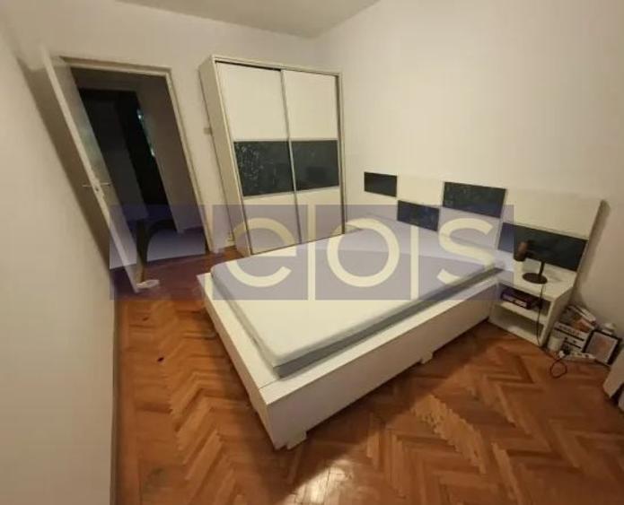 Apartament cu 3 camere semidecomandat în Timișoara