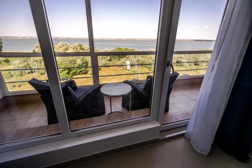 APARTAMENT DE VÂNZARE 3 CAMERE MAMAIA - 50 m de plajă - 8